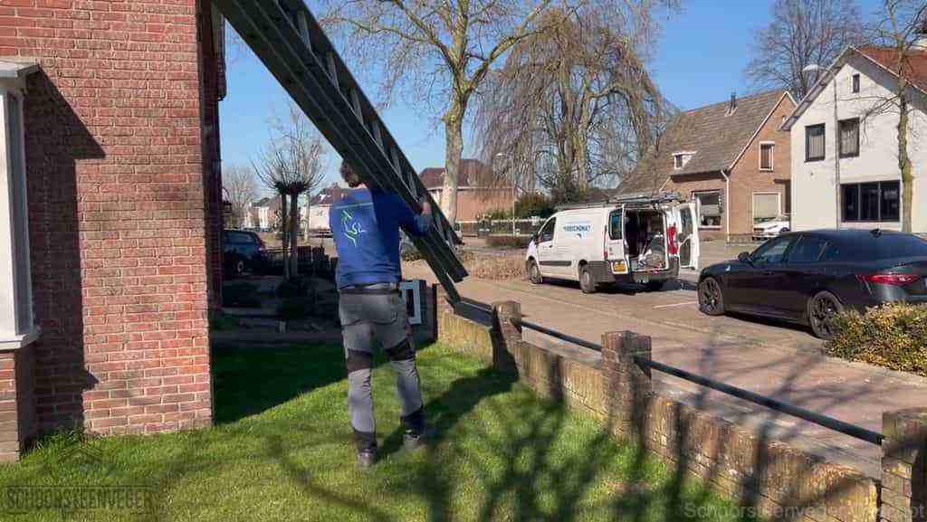 Schoorsteen onderhoud Oirschot ladder bus
